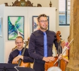 Markus & Mathias beim Konzert der Vier EvangCellisten am 13.08.2015 im Foyer des Heilig-Geist-Spitals in Ravensburg (Foto: Michael Gregorowius, Archiv)
