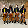 Die Vier EvangCellisten maskiert nach ihrem Konzert im Kapitelsaal (Gewölbekeller) Schloss Glücksburg in Römhild 2020 (Foto: Archiv)